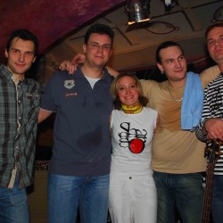 2005 - 20050.jpg