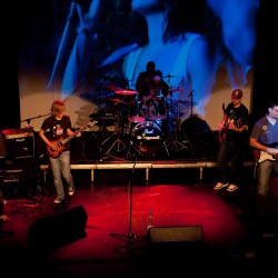 2009 - 2010 - T2.jpg